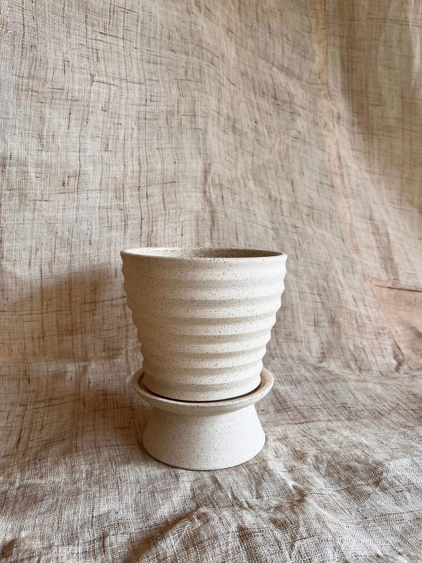 1 c/c pedestal saucer set - Mipa's pots and plants