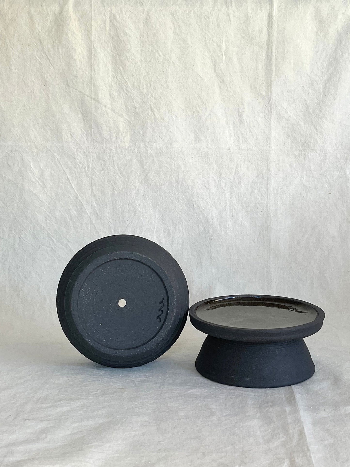 2 pedestal saucer set - Mipa's pots and plants