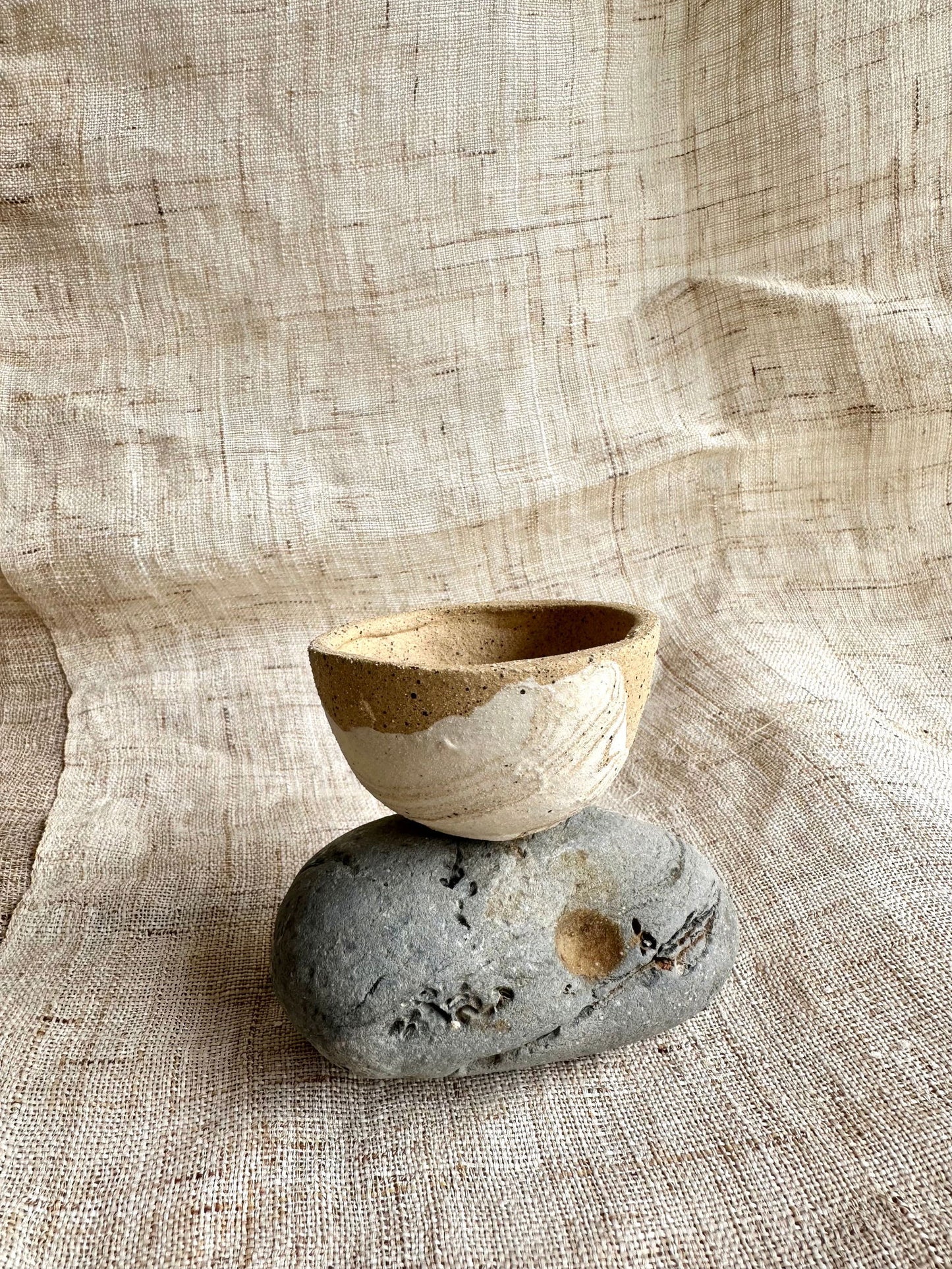64 tiny sandstorm planter - Mipa's pots and plants