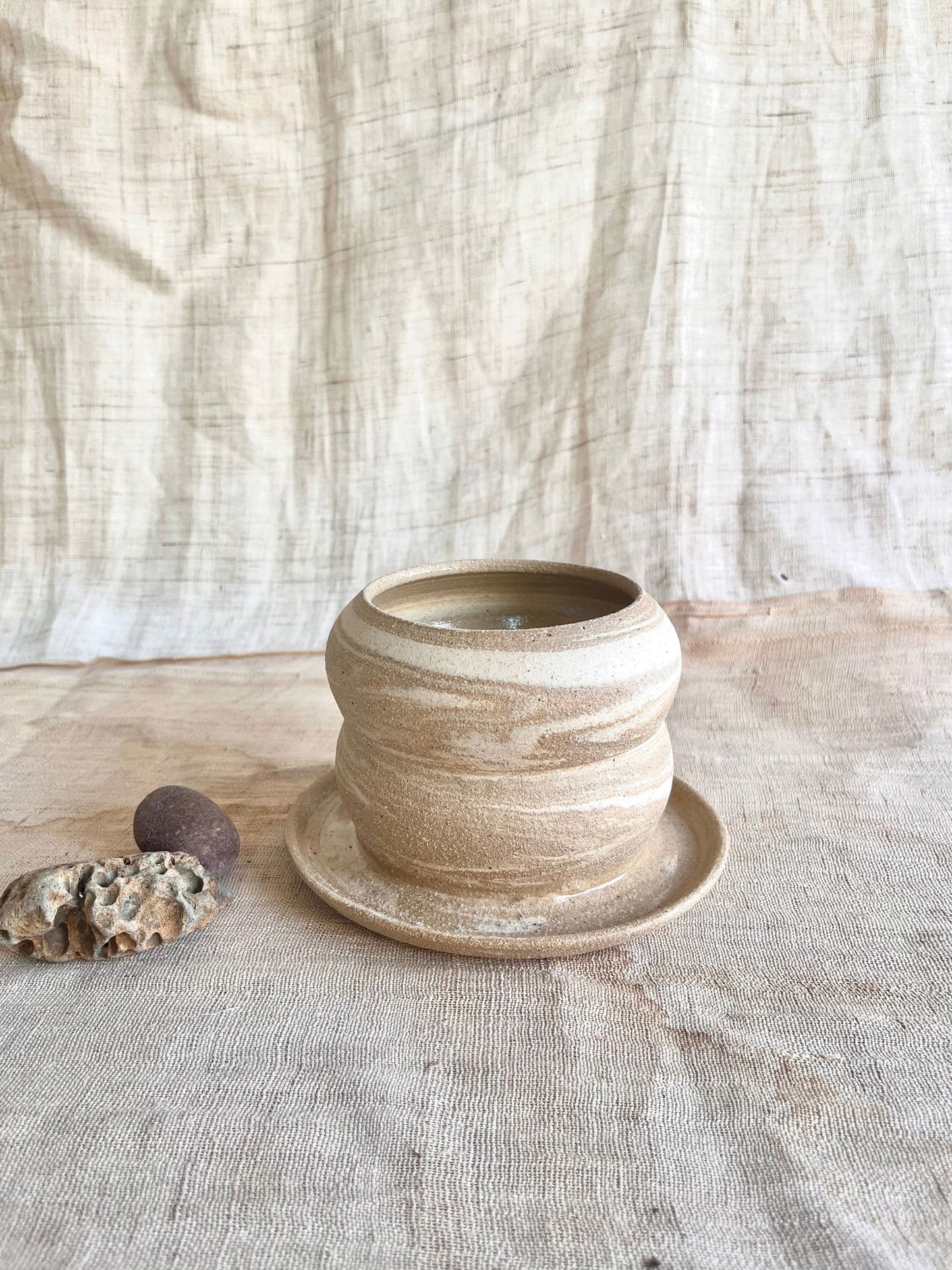 67 mudcream planter - Mipa's pots and plants