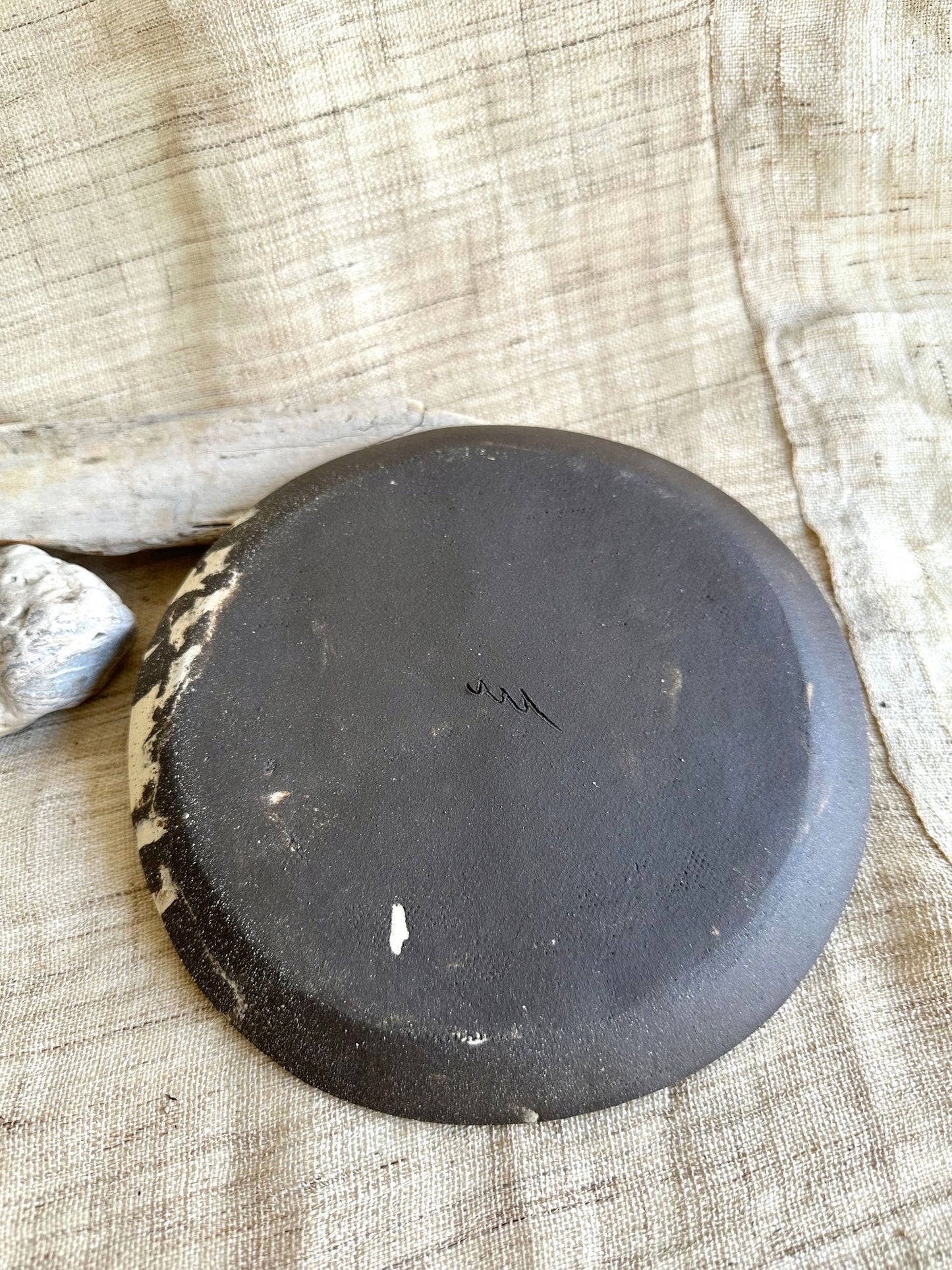 68 b/w checkers saucer - Mipa's pots and plants