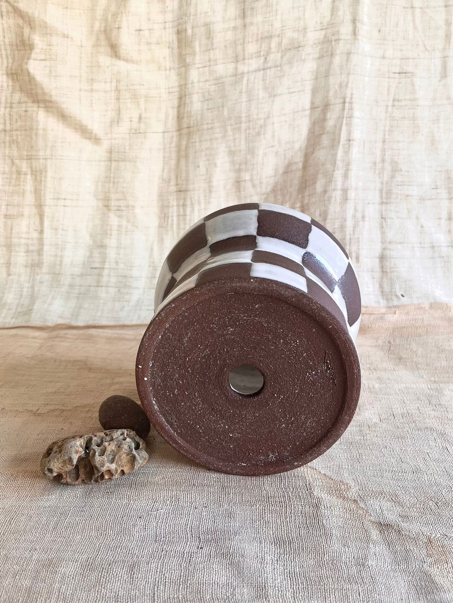 71 chocolate checkers planter - Mipa's pots and plants