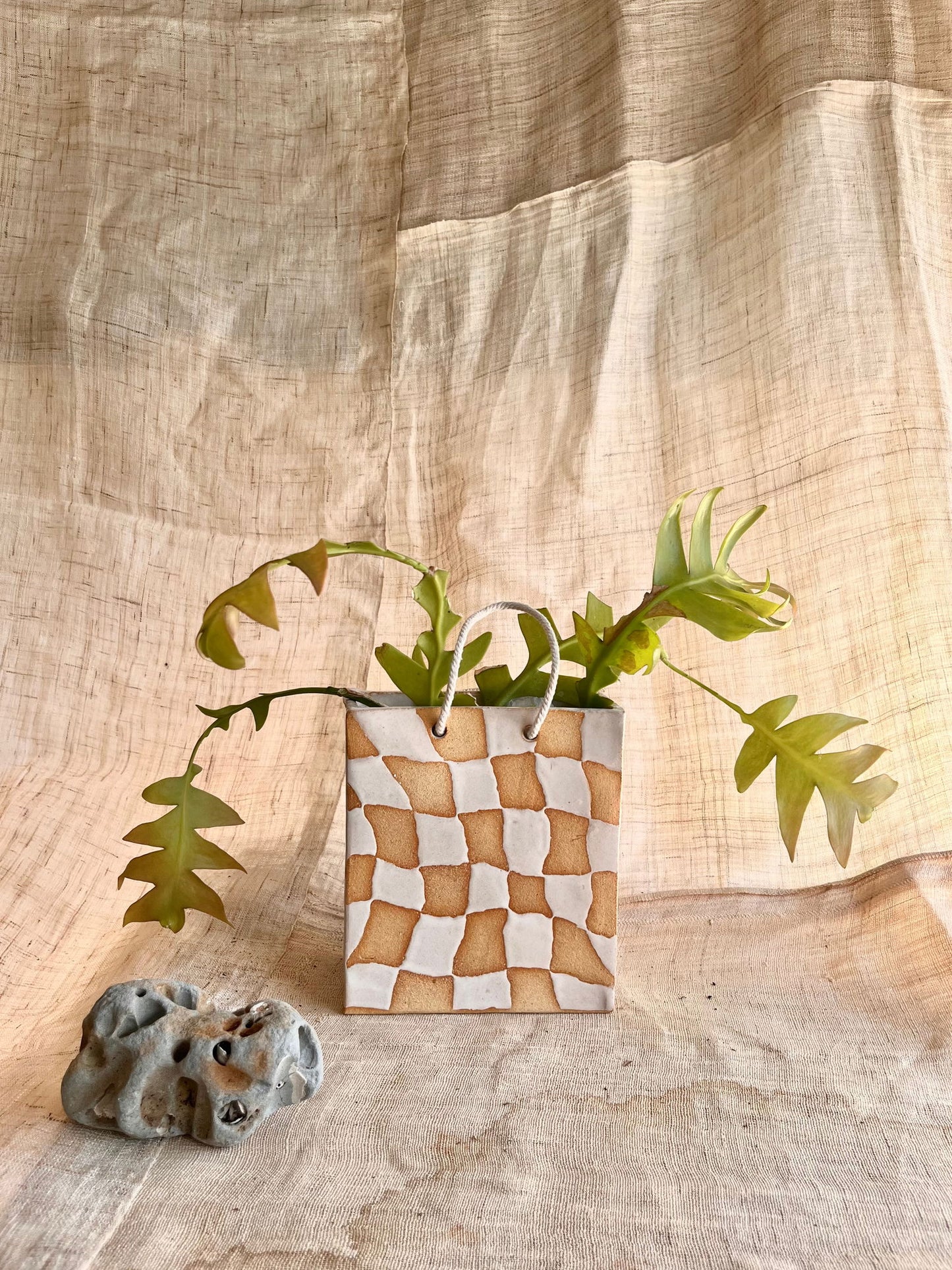 73 paperbag planter - Mipa's pots and plants
