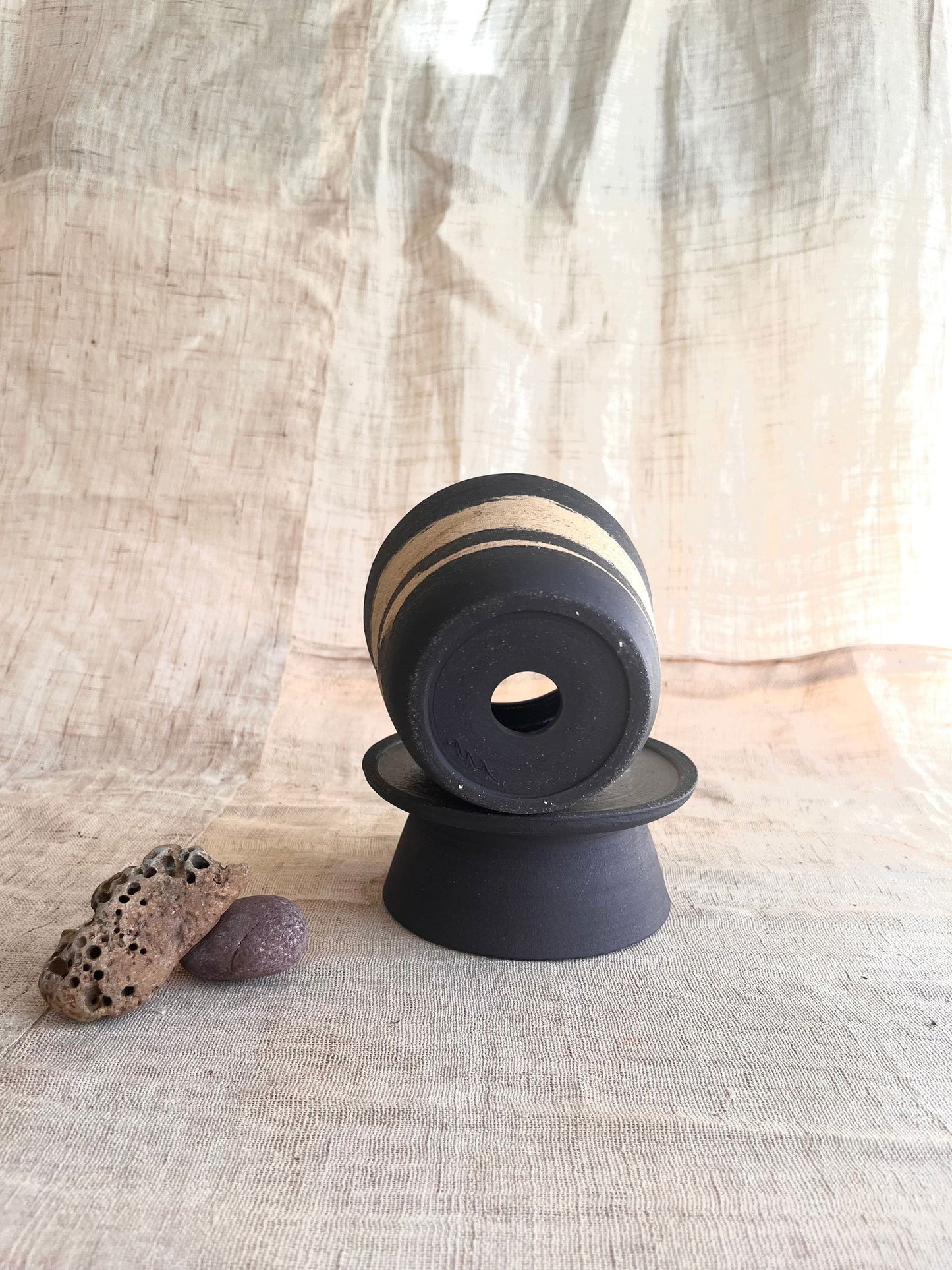 7 sand/black pedestal saucer set - Mipa's pots and plants