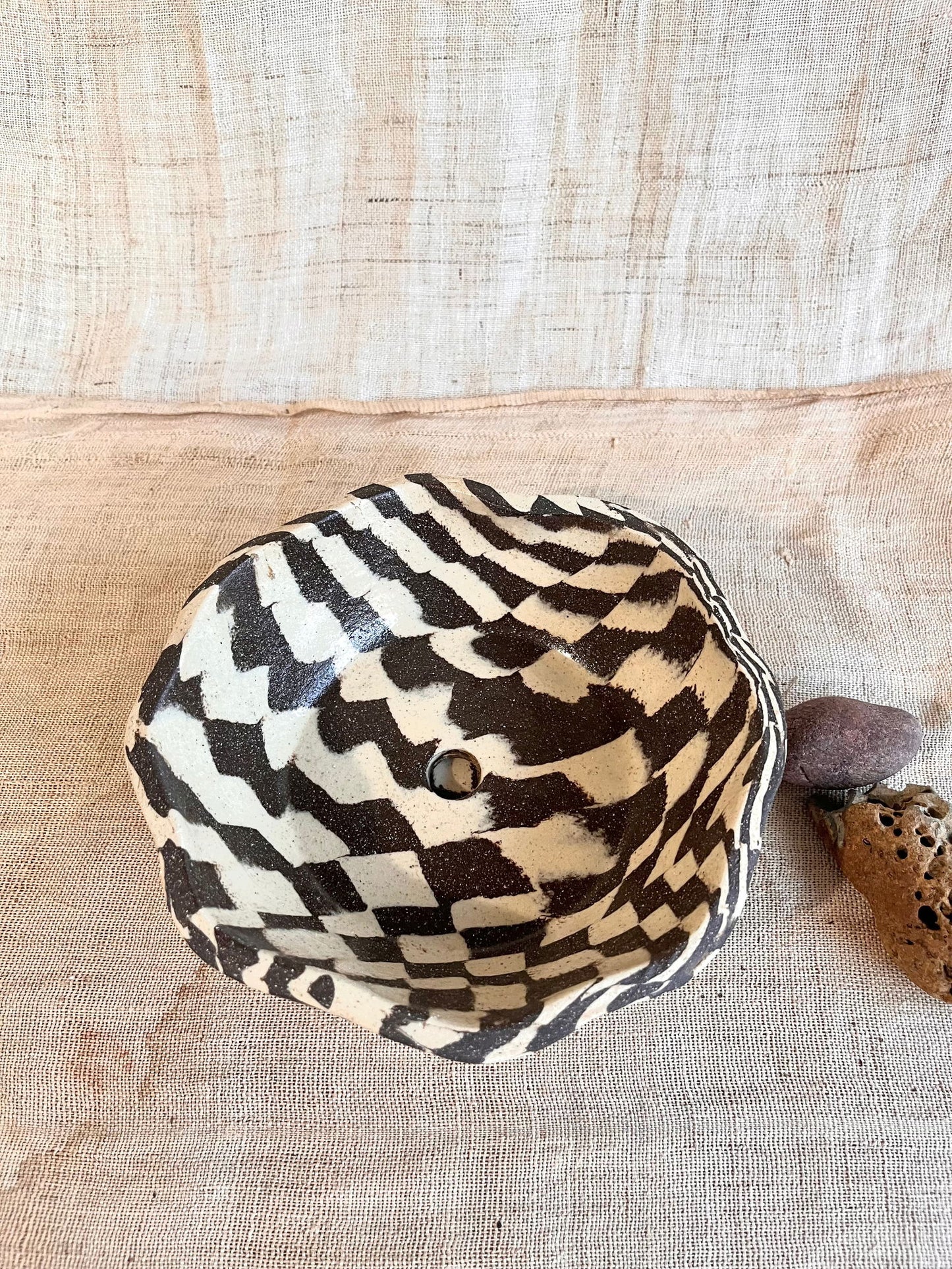 99 B/W mosaic pie planter set - Mipa's pots and plants