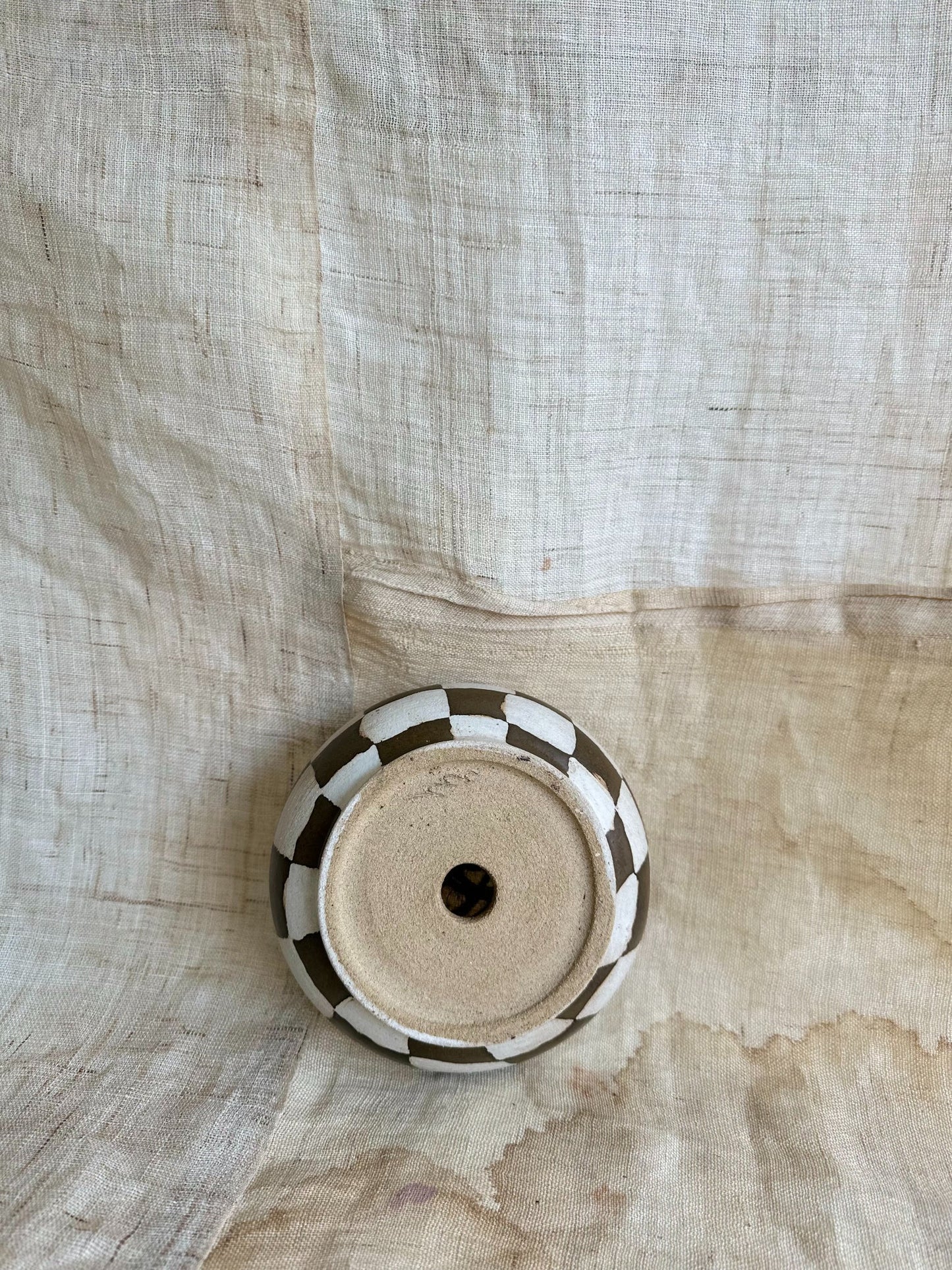 9 checkers hanging planter - Mipa's pots and plants