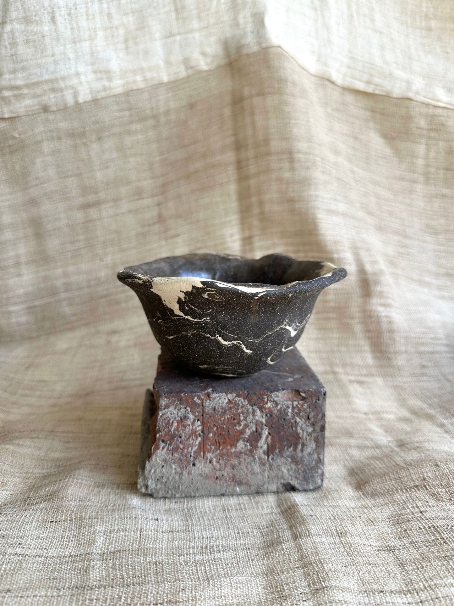 9 inkwash planter - Mipa's pots and plants