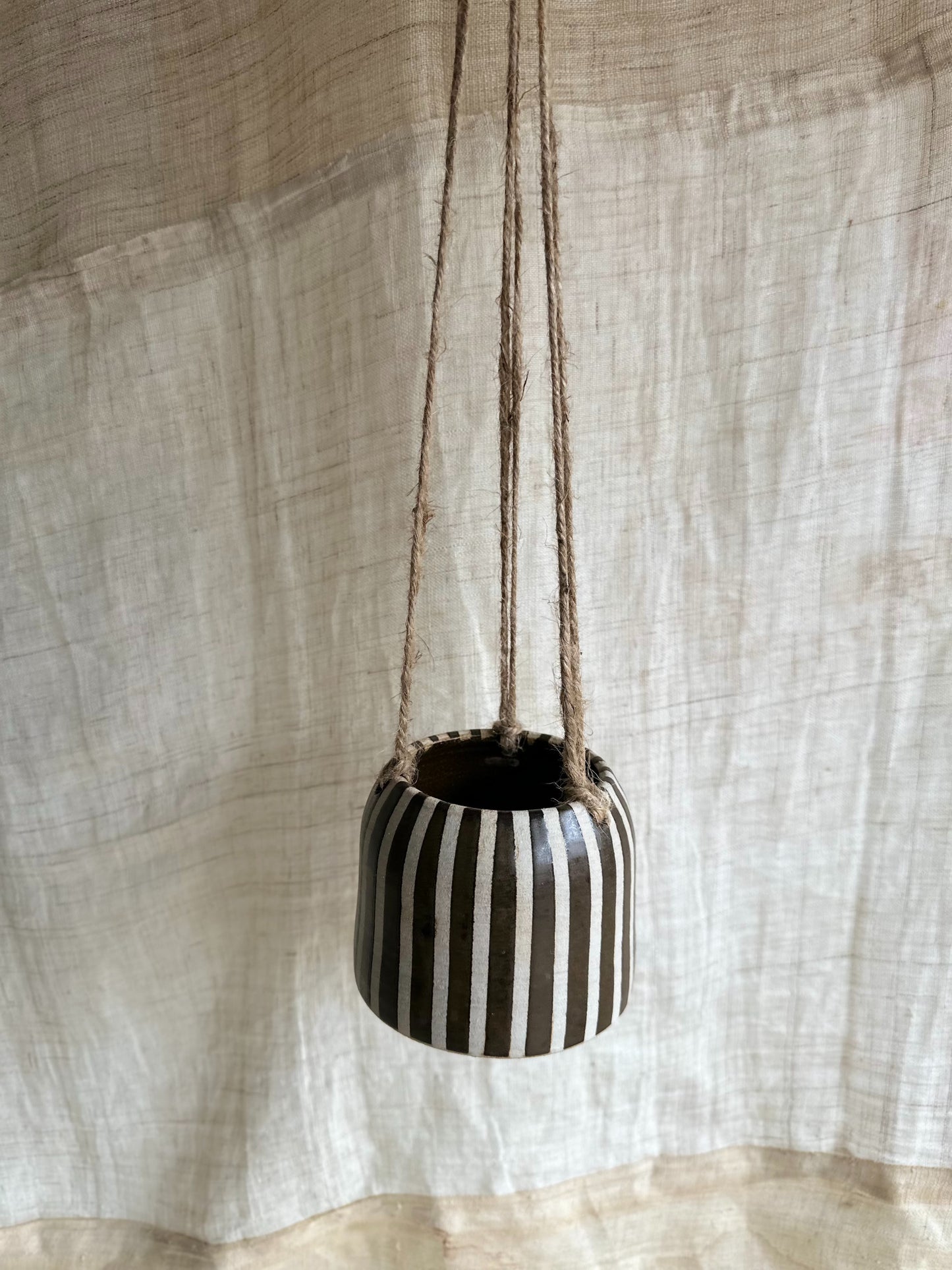 23 striped hanging planter