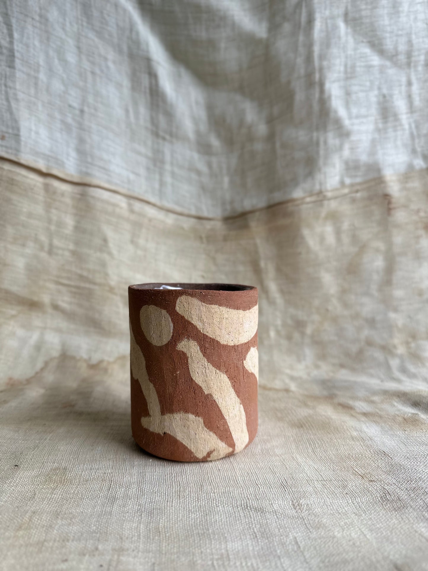 76 red inlay planter