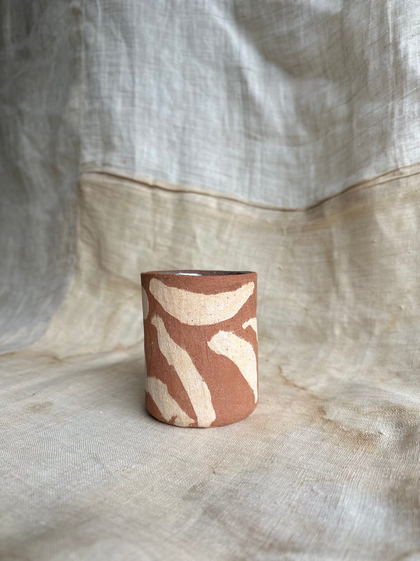 76 red inlay planter