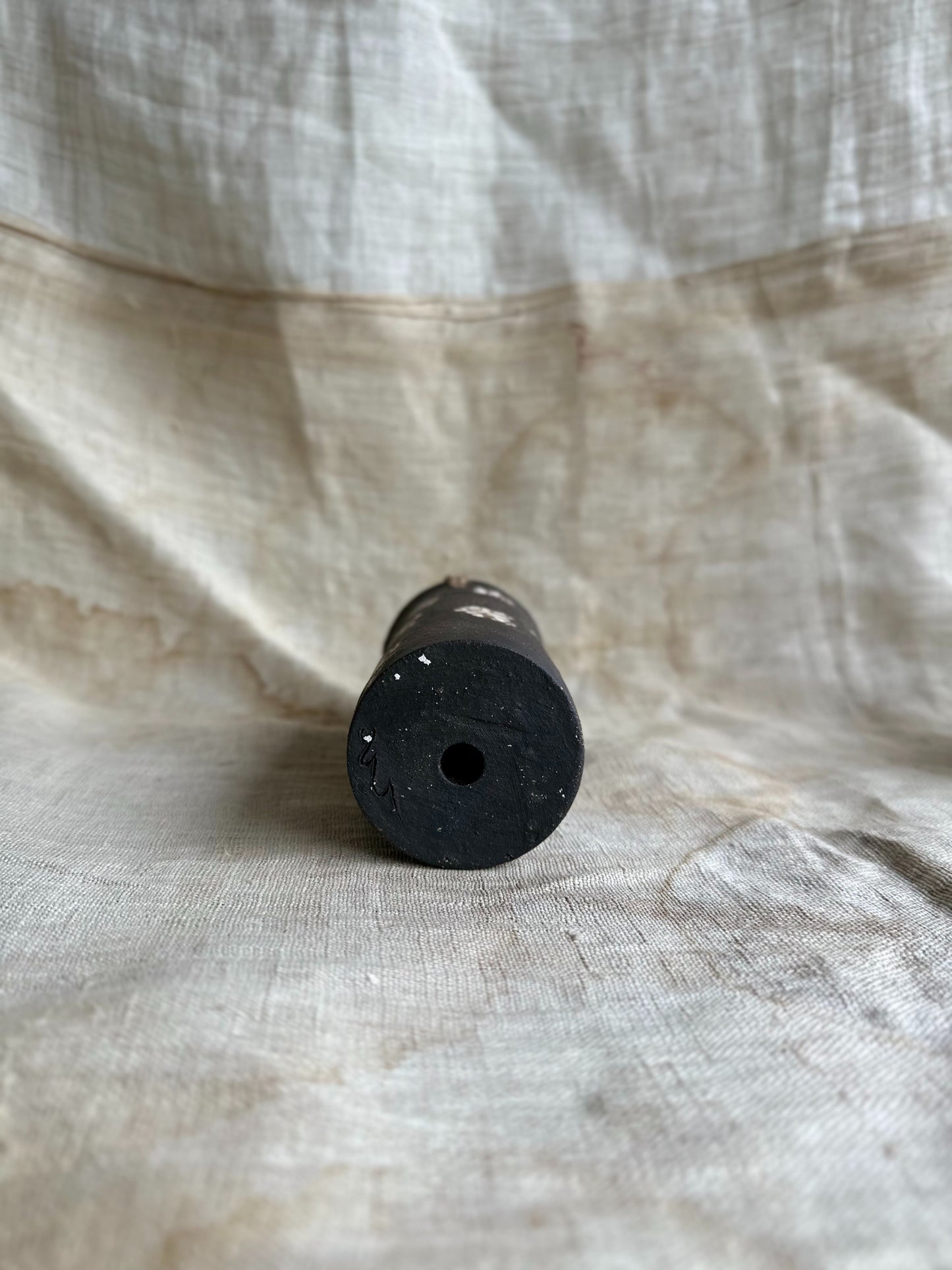 102 black inlay planter