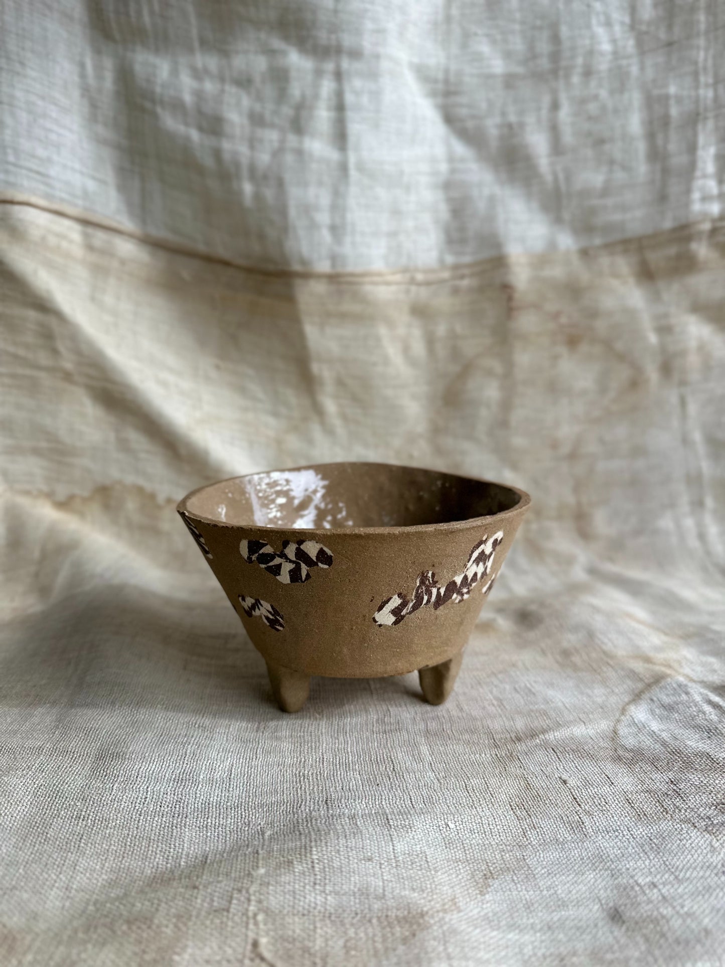 103 mud inlay planter
