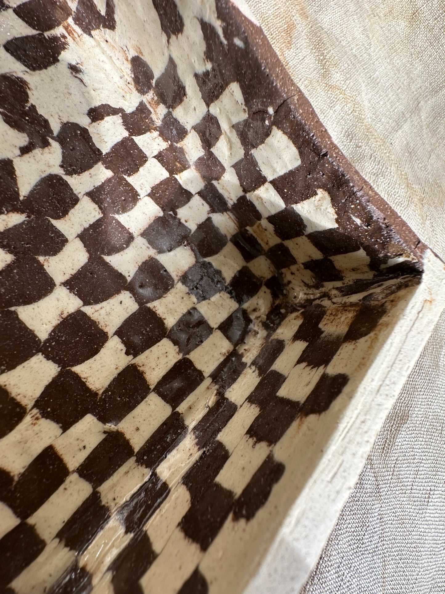 (Seconds) 107 chocolate mosaic bonsai planter