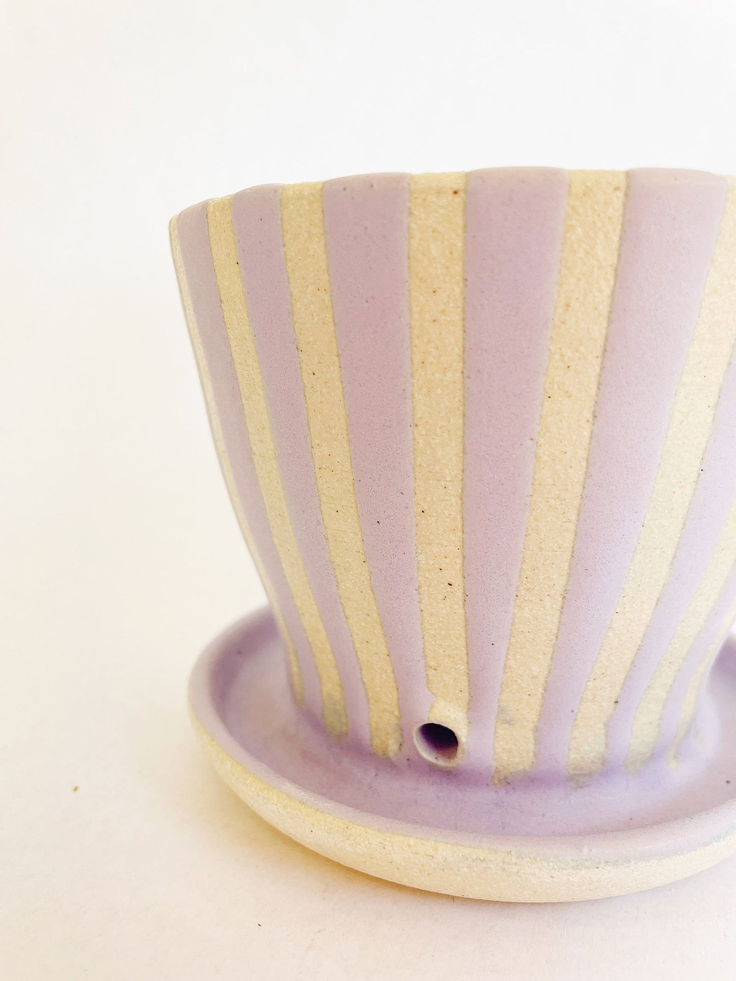 (Sale) 12-1 striped planter w/ saucer - Mipa's pots and plants