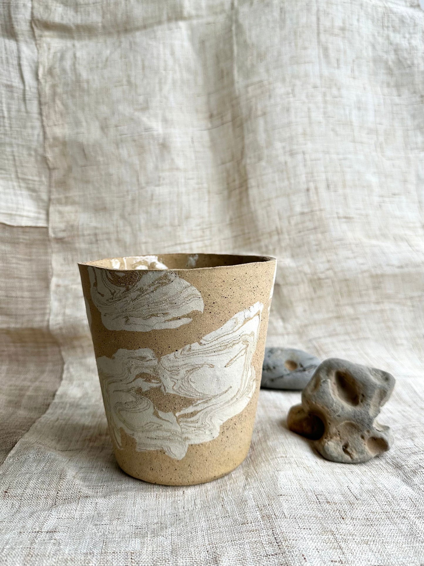 (Sale) 13 sandstorm planter - Mipa's pots and plants
