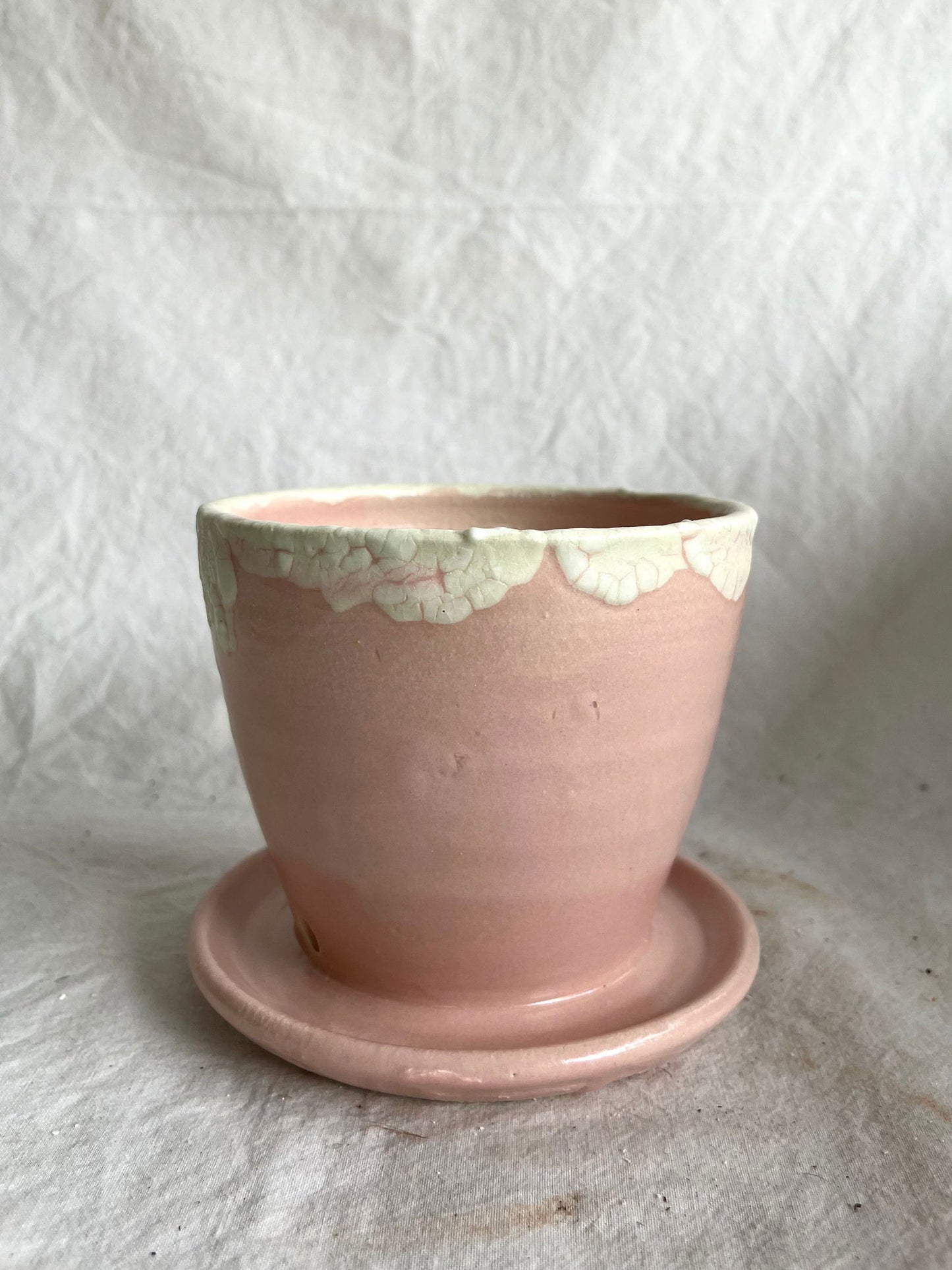 (Sale) 22 baby pink planter - Mipa's pots and plants