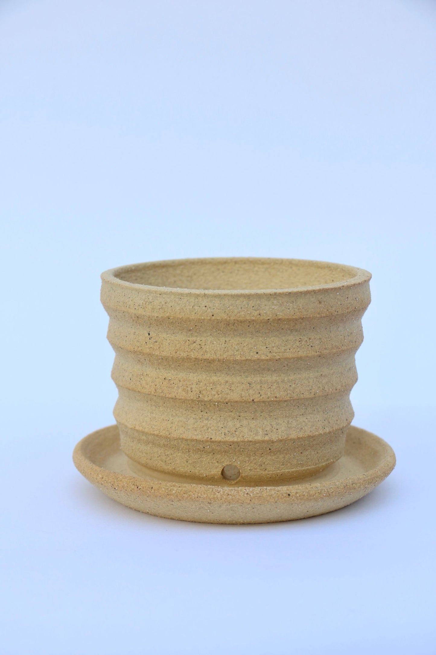 (Sale) 34-1 pagoda planter - Mipa's pots and plants
