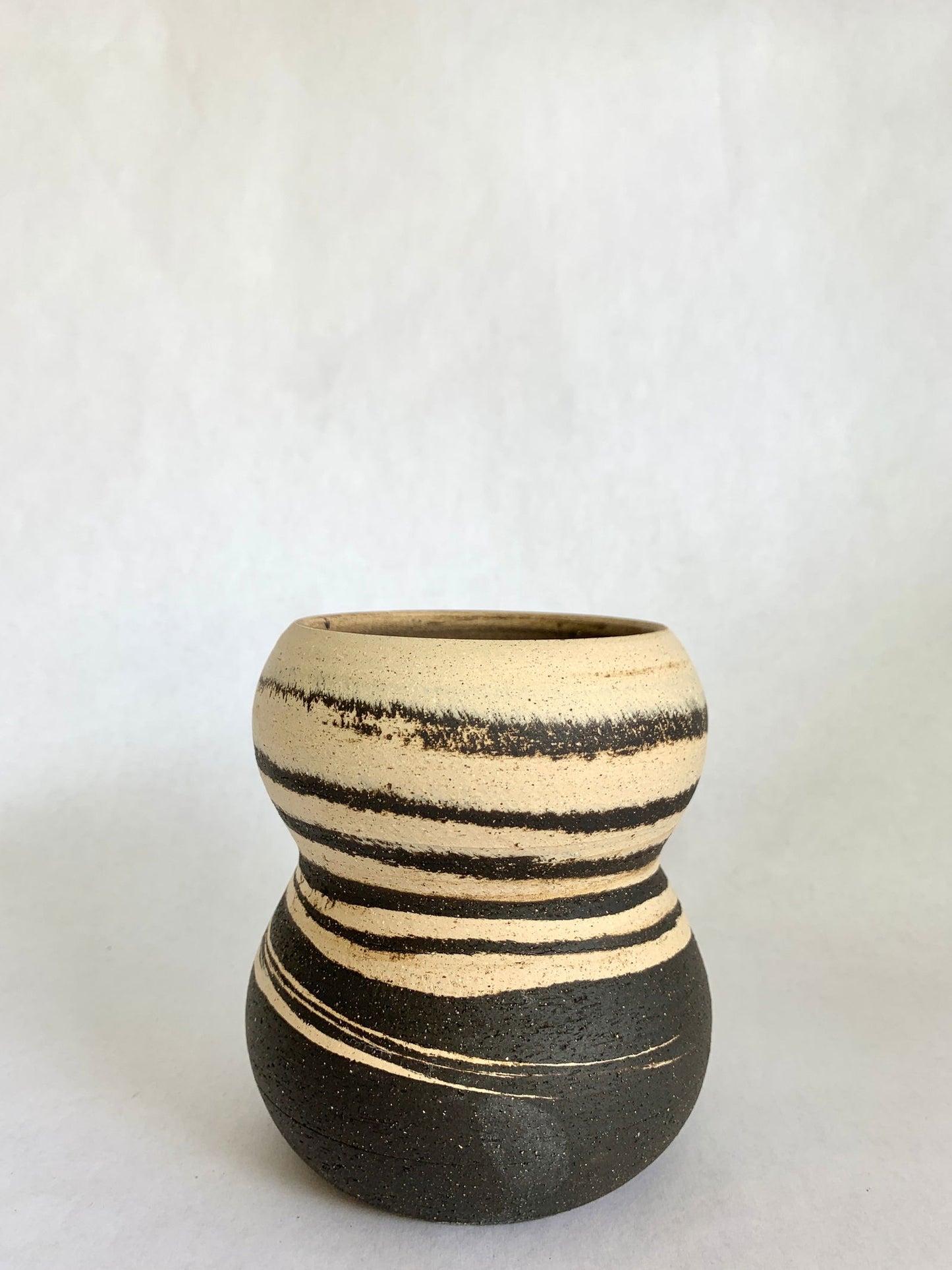 (Sale) 42 Marble planter - Mipa's pots and plants
