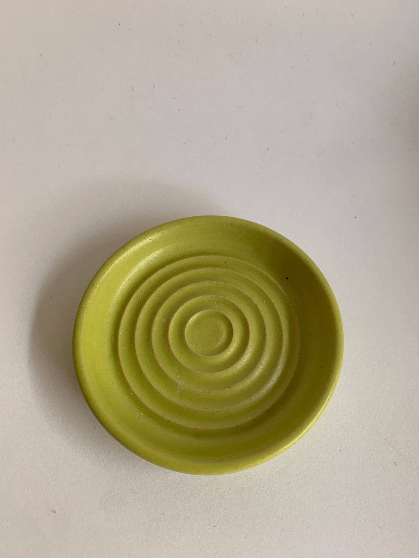 (Sale) 62 planter + saucer set - Mipa's pots and plants