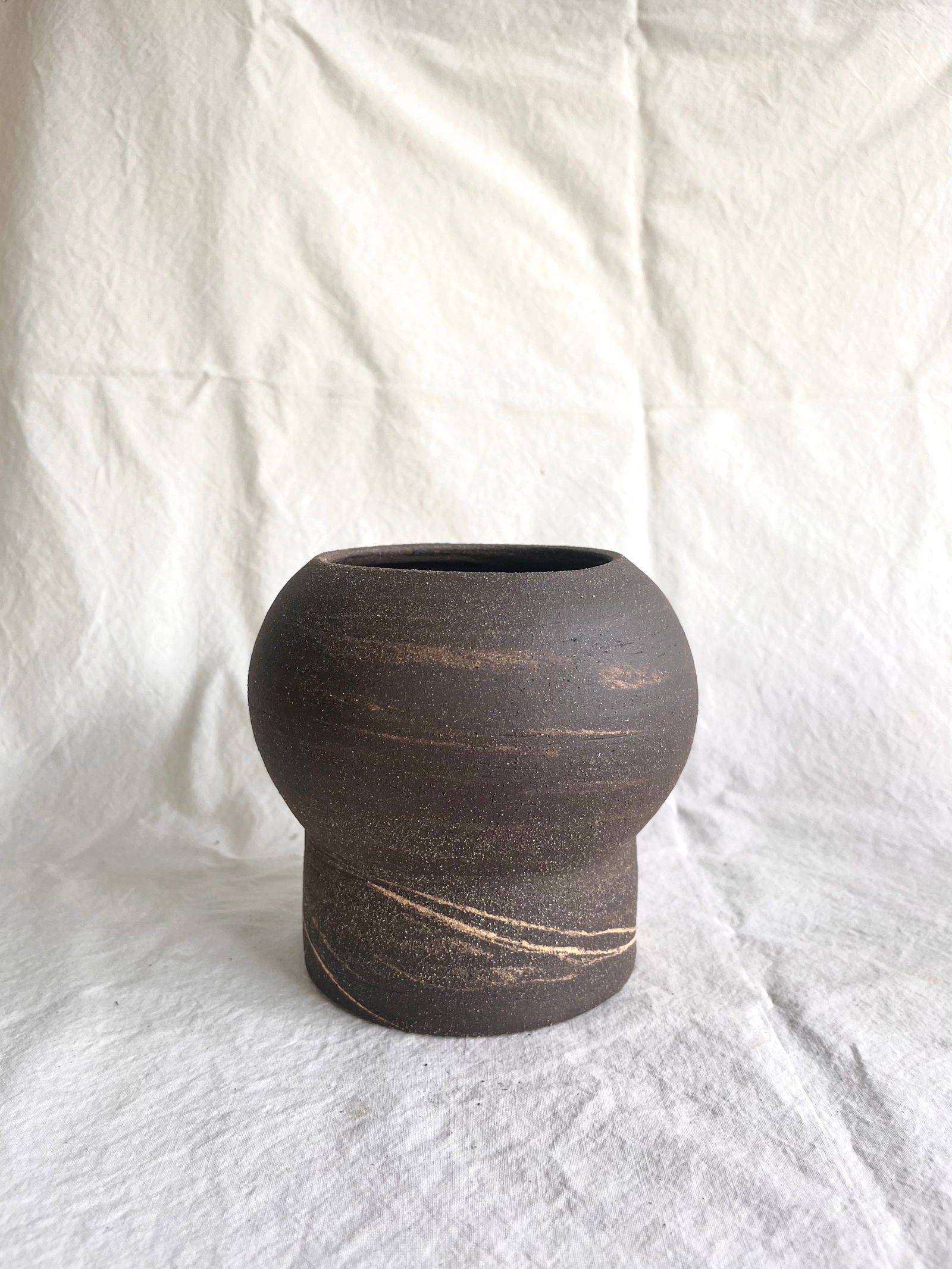 10 inkwash planter - Mipa's pots and plants