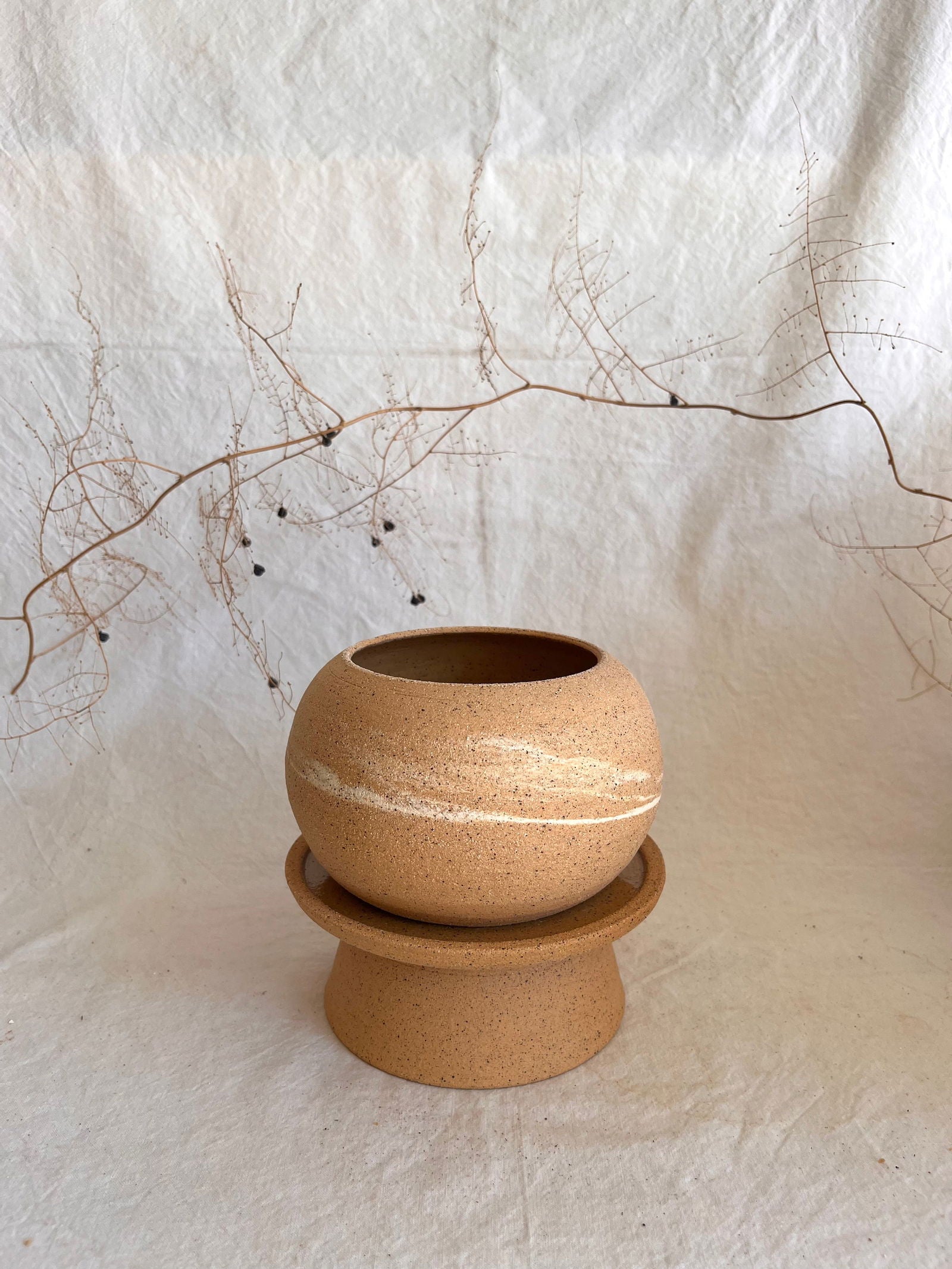 13 pedestal saucer set - Mipa's pots and plants