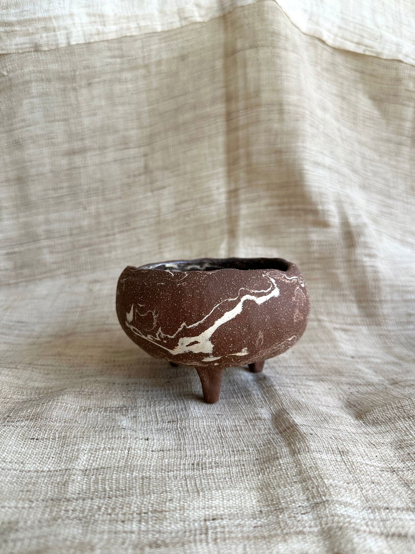16 chocolate swirl planter - Mipa's pots and plants