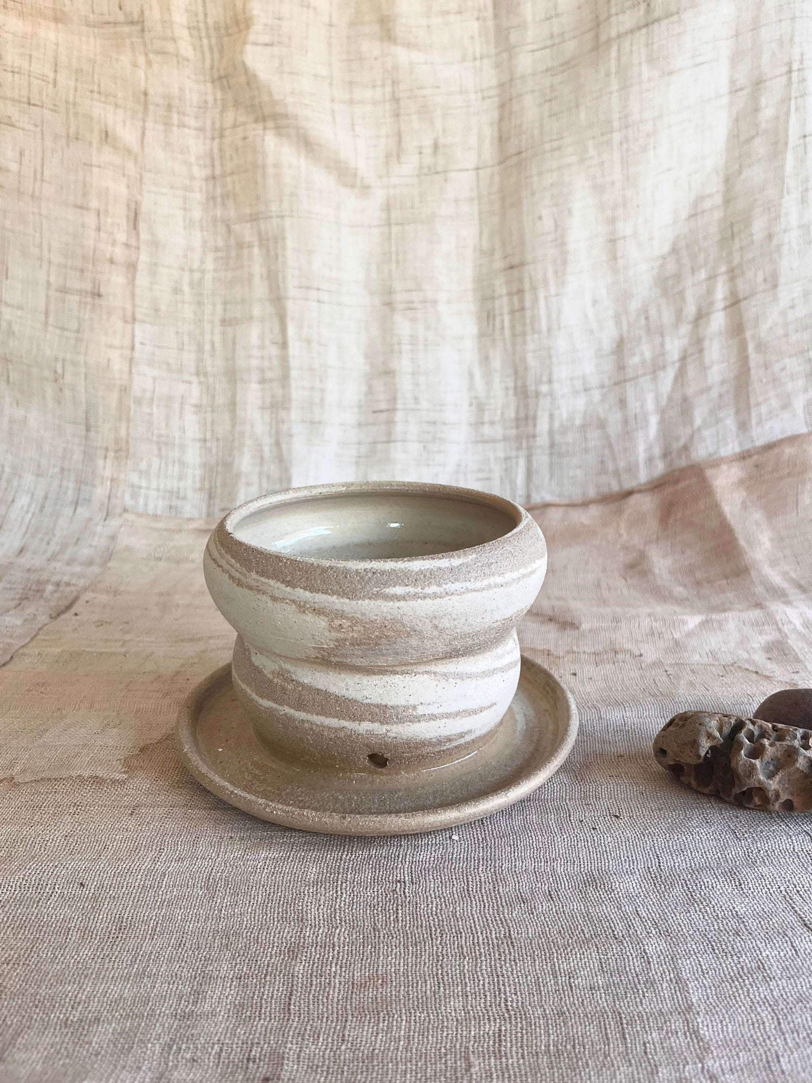 22 mudcream planter - Mipa's pots and plants
