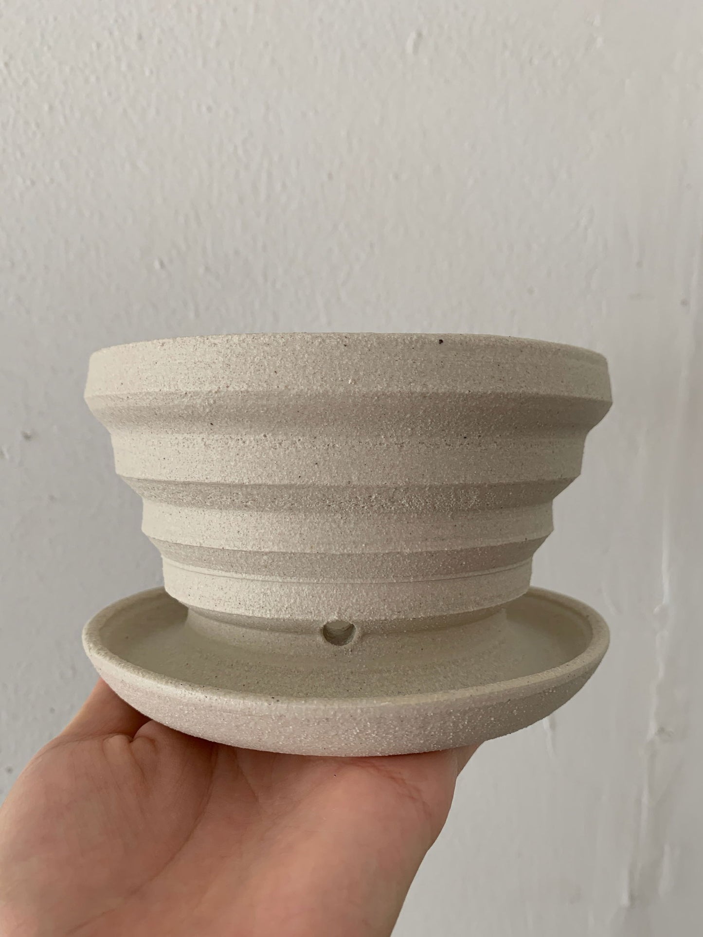 24 Pagoda planter w/ saucer - Mipa's pots and plants