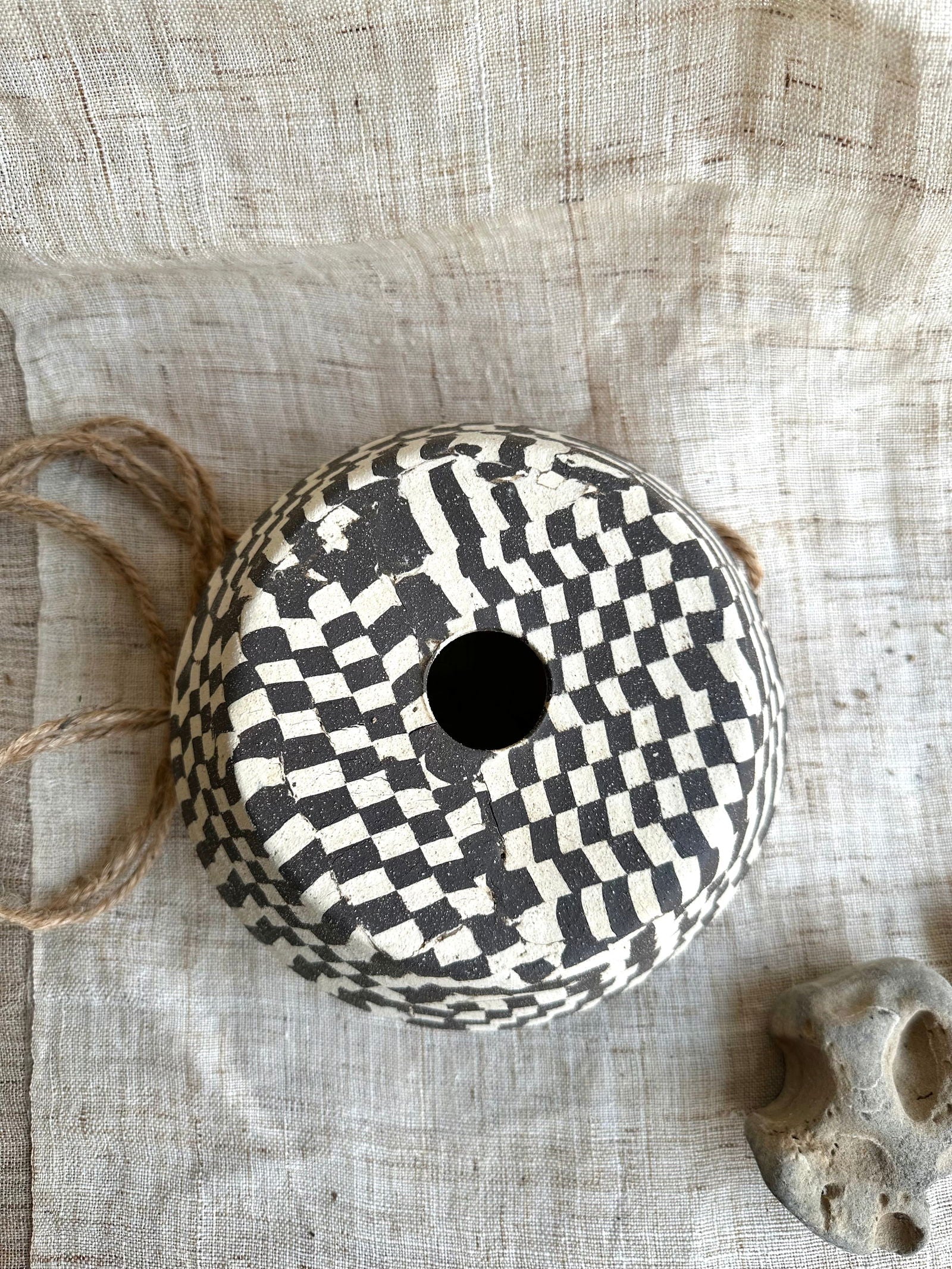 52 checkers ufo planter - Mipa's pots and plants