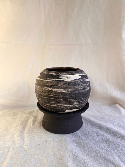 52 inkwash pedestal saucer set - Mipa's pots and plants