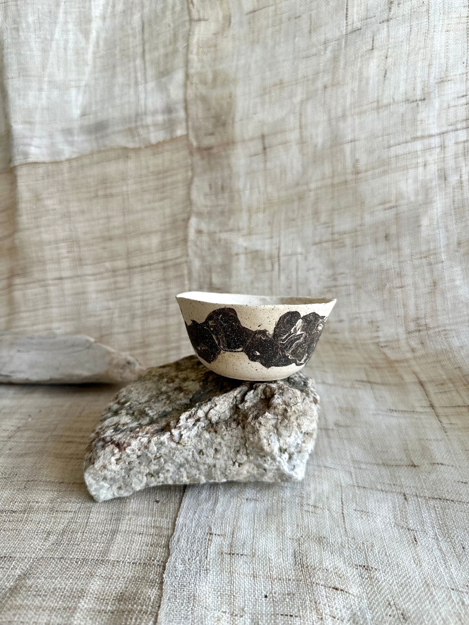 52 inkwash small planter - Mipa's pots and plants