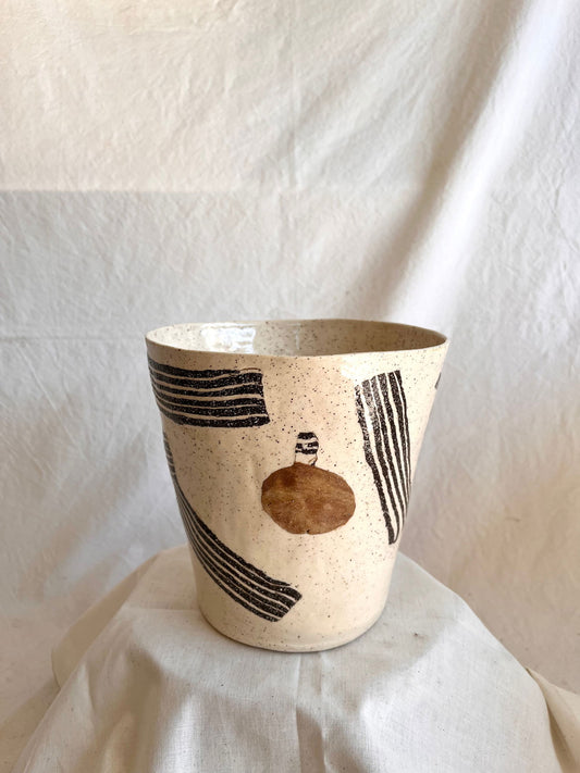 54  large apple/bacon planter - Mipa's pots and plants