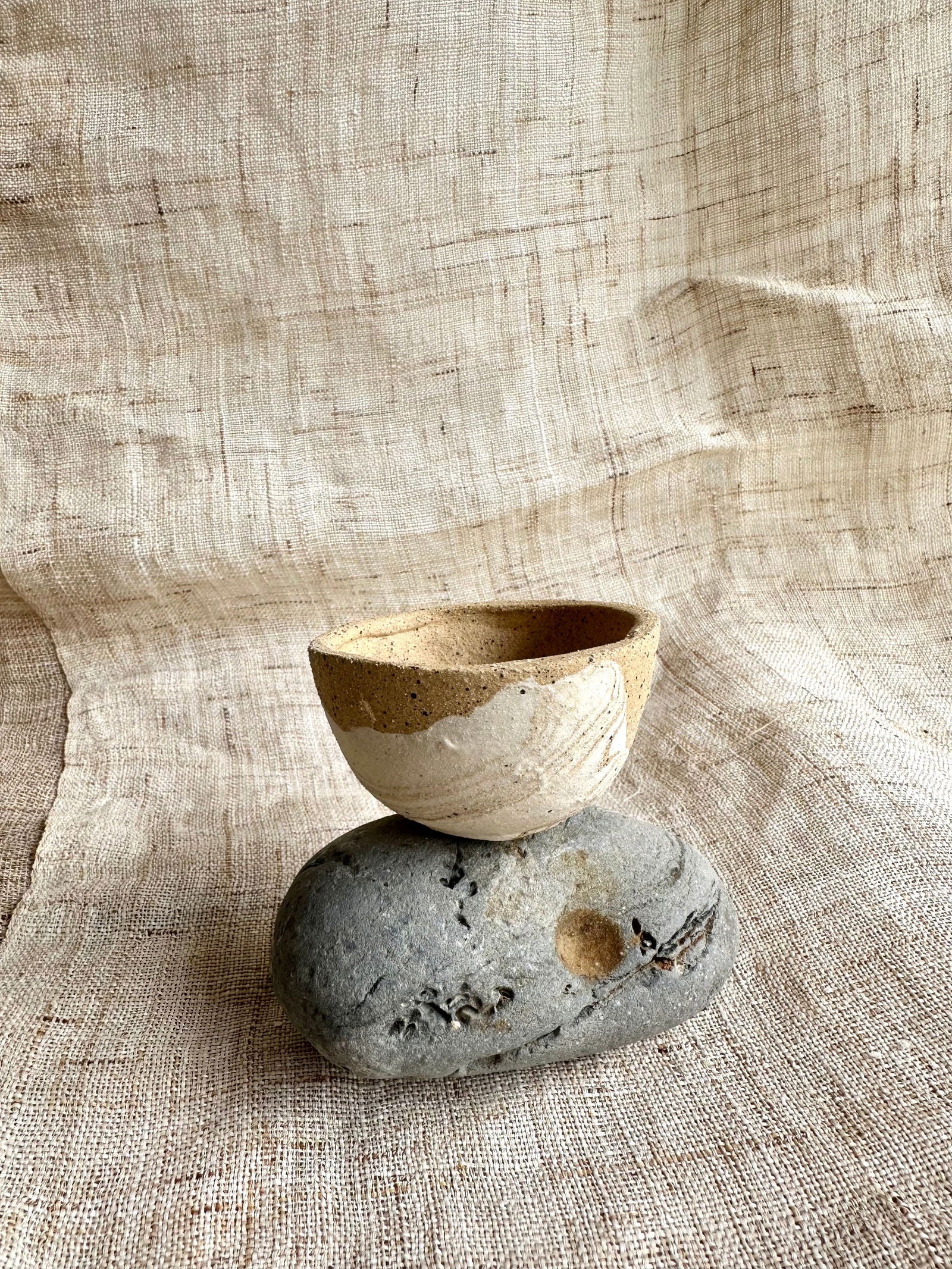 64 tiny sandstorm planter - Mipa's pots and plants
