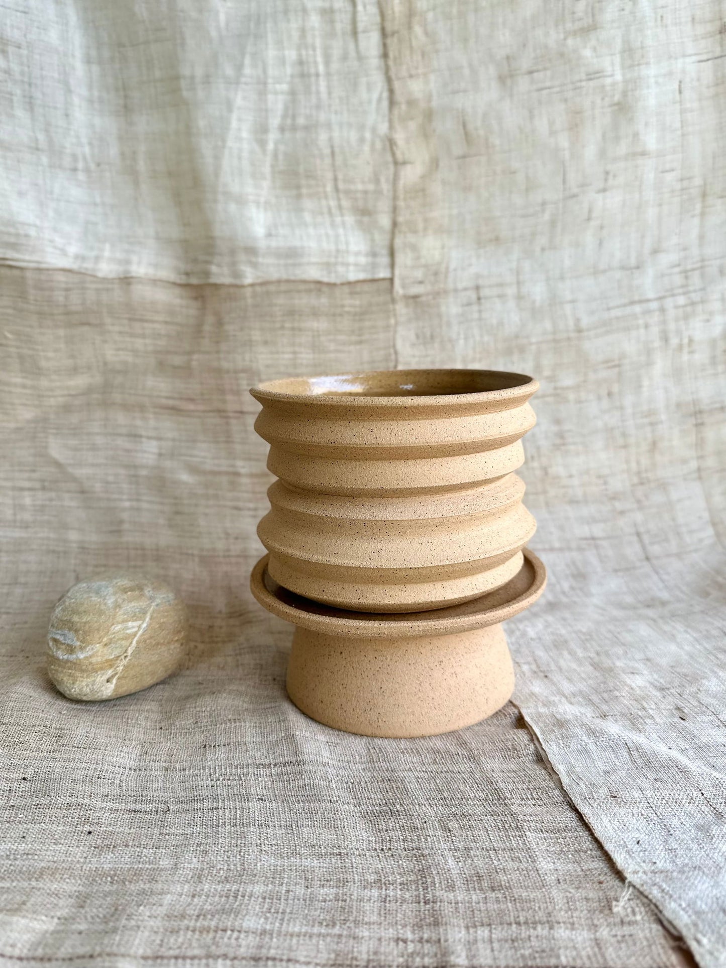 66 s.b. pedestal saucer set - Mipa's pots and plants