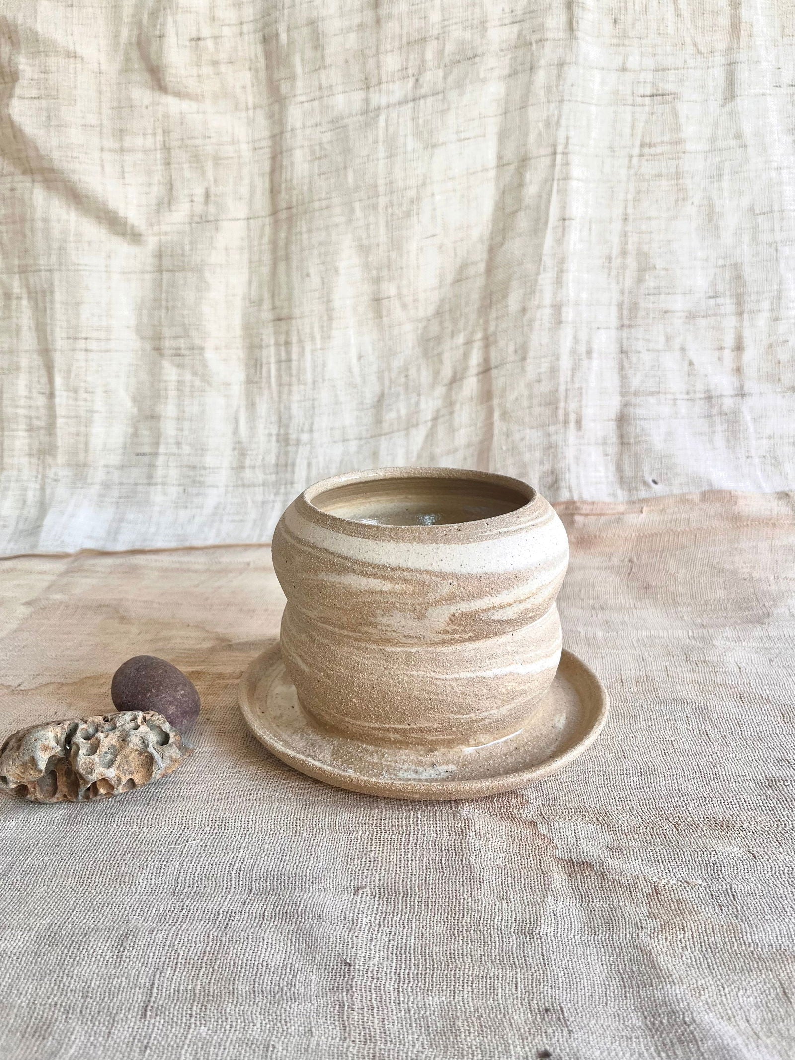 67 mudcream planter - Mipa's pots and plants