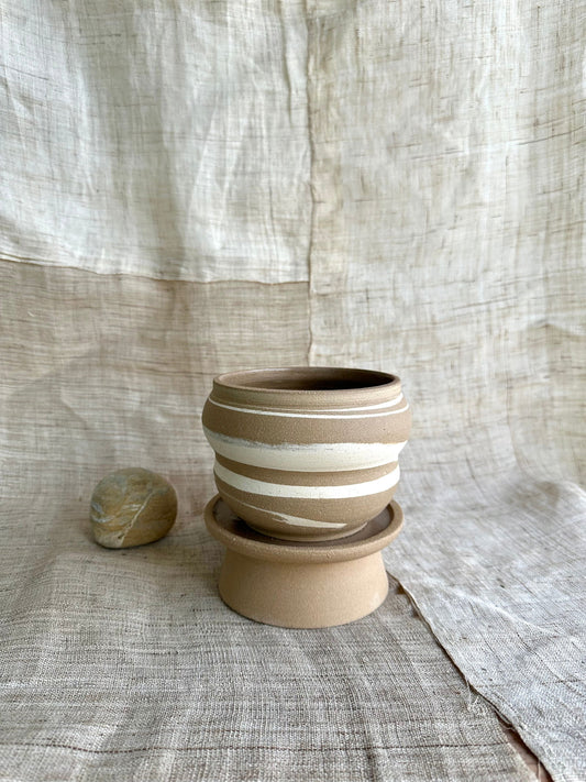 68 mudcream pedestal saucer set - Mipa's pots and plants