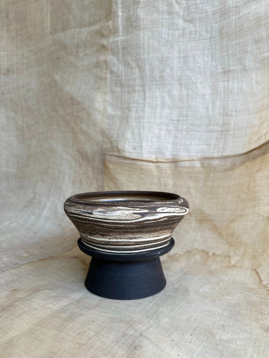 6 inkwash pedestal saucer set - Mipa's pots and plants