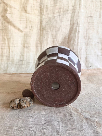 71 chocolate checkers planter - Mipa's pots and plants