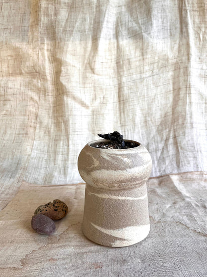 85 mudcream planter - Mipa's pots and plants