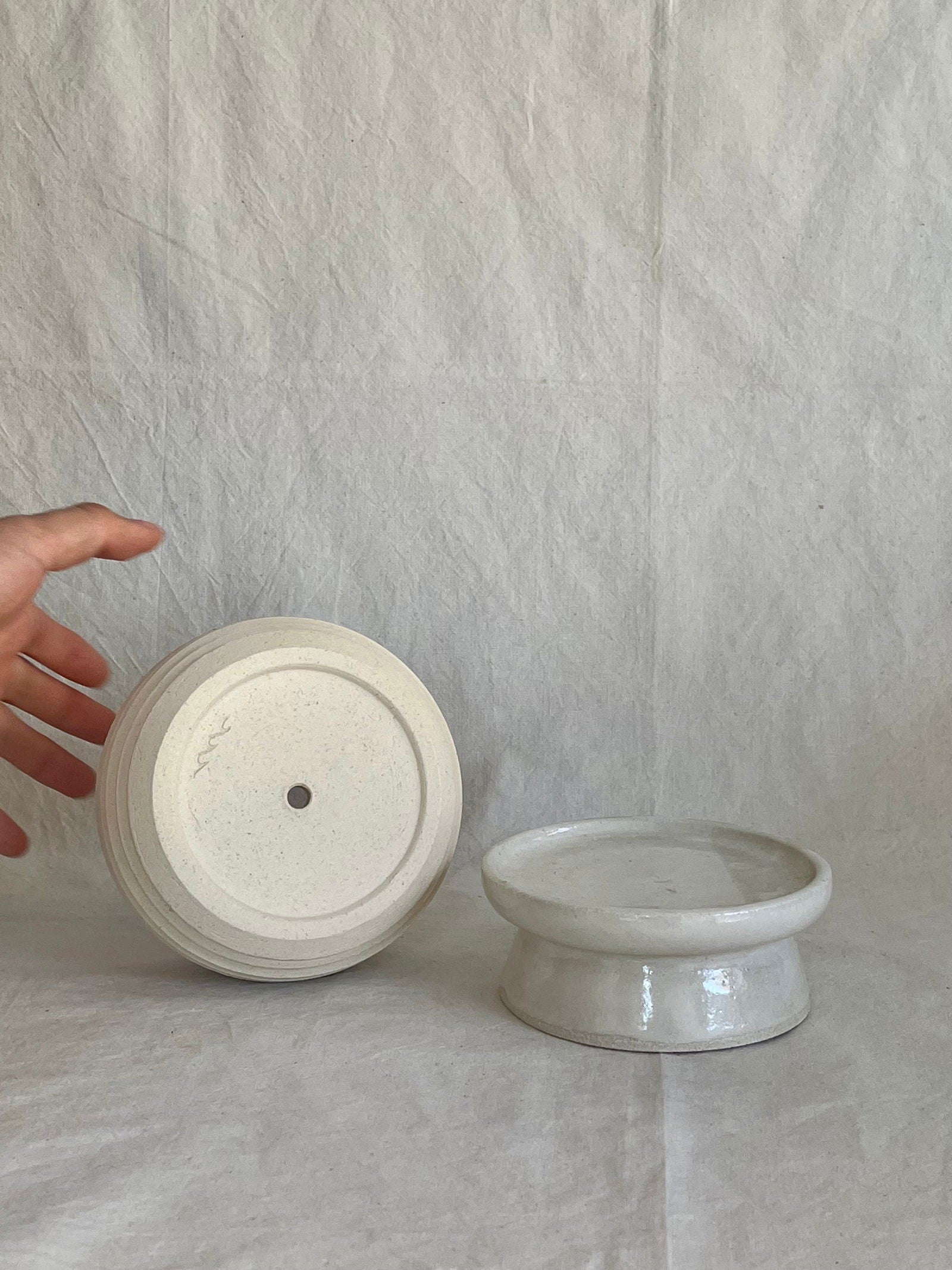8 pedestal saucer set - Mipa's pots and plants