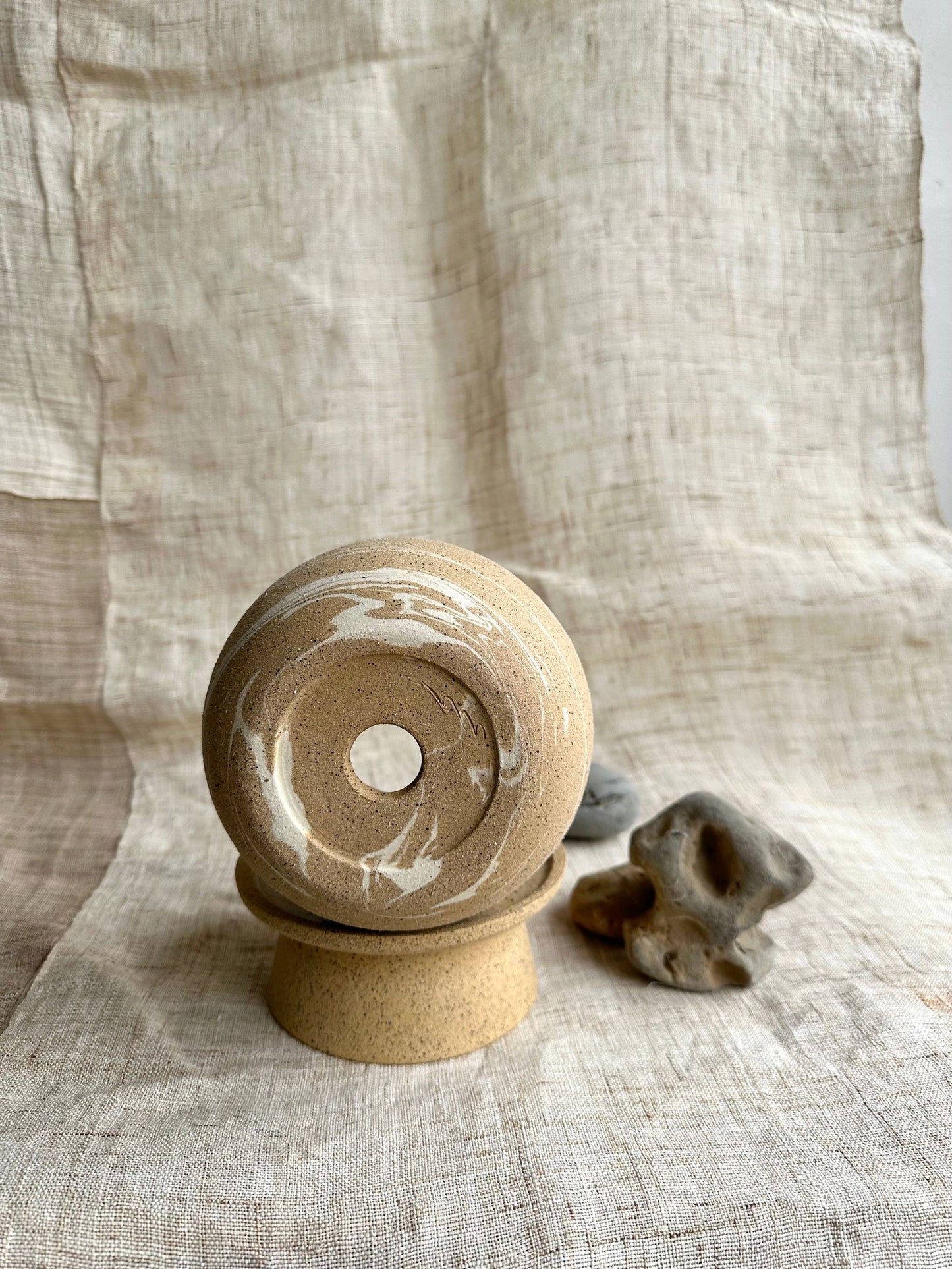 8 sandstorm pedestal saucer set - Mipa's pots and plants