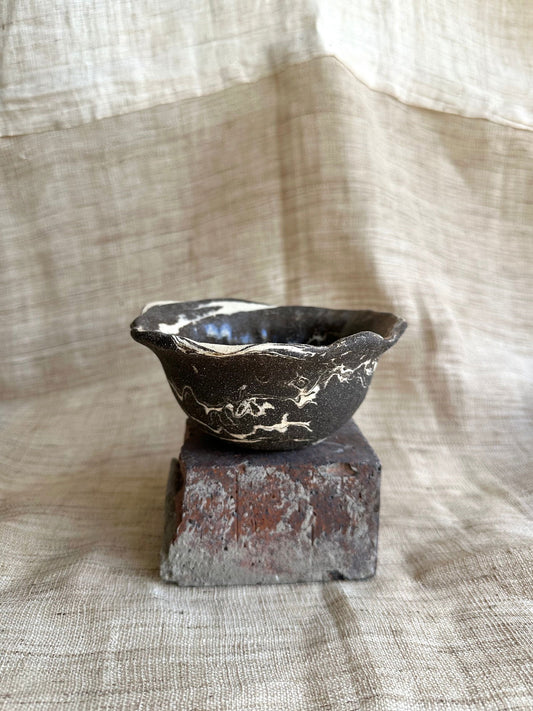 9 inkwash planter - Mipa's pots and plants
