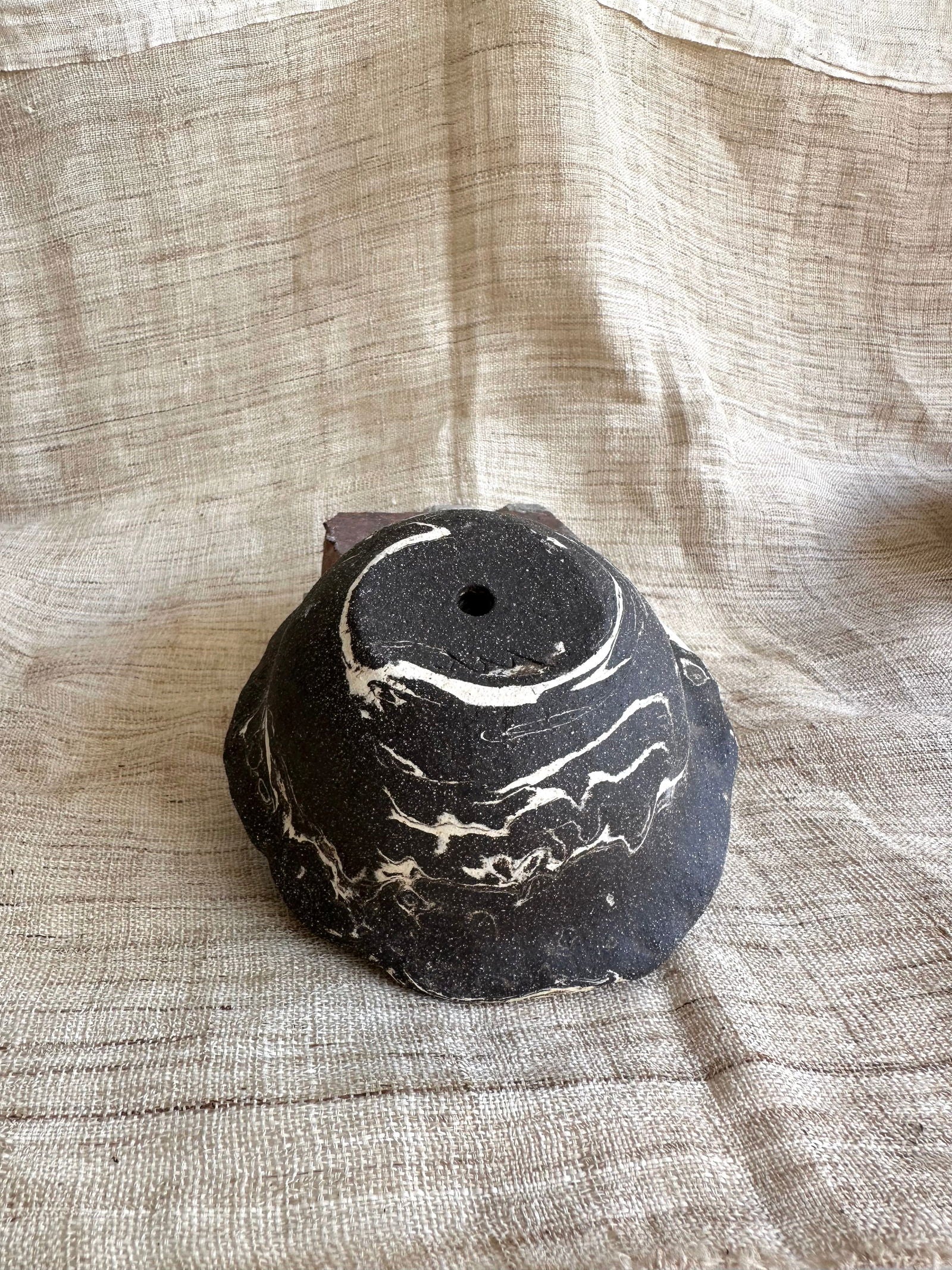 9 inkwash planter - Mipa's pots and plants