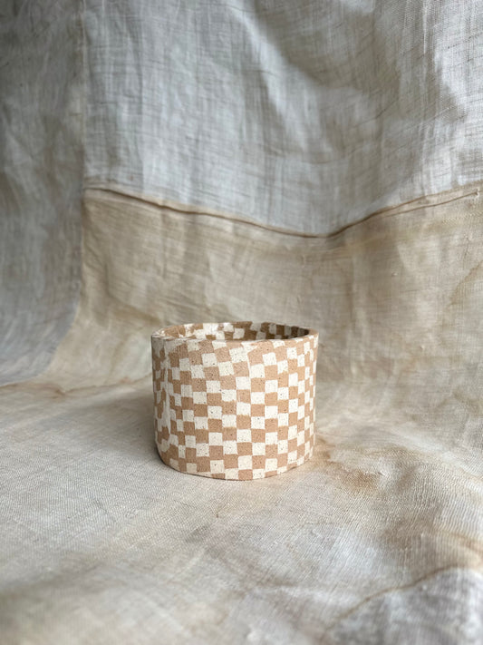 (Seconds) 61 checkers planter