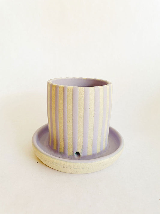 (Sale) 11-1 striped planter w/ saucer - Mipa's pots and plants