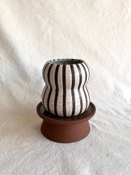 (Sale) 19 pedestal saucer set - Mipa's pots and plants