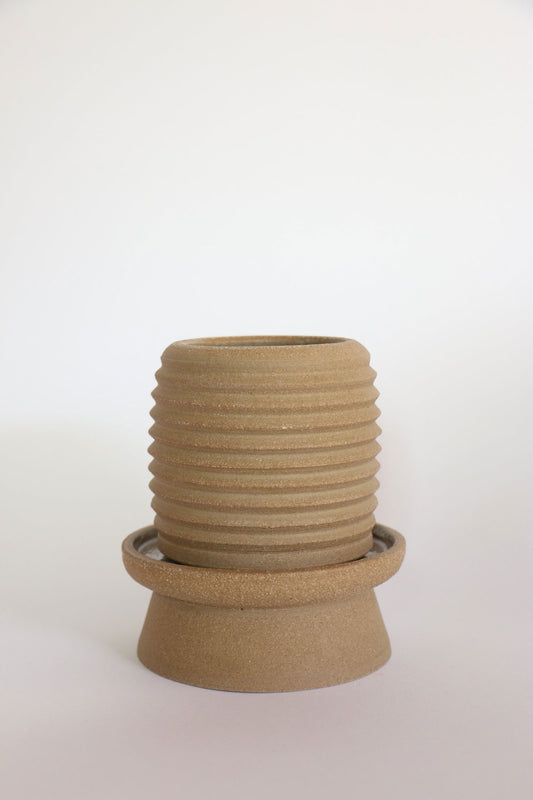 (Sale) 27-1 pedestal saucer set - Mipa's pots and plants