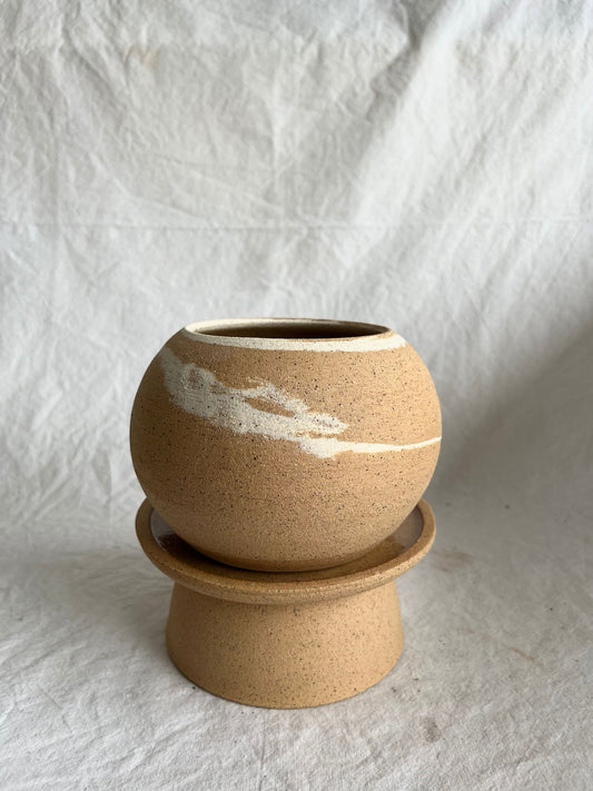 (Sale) 30 pedestal saucer set - Mipa's pots and plants