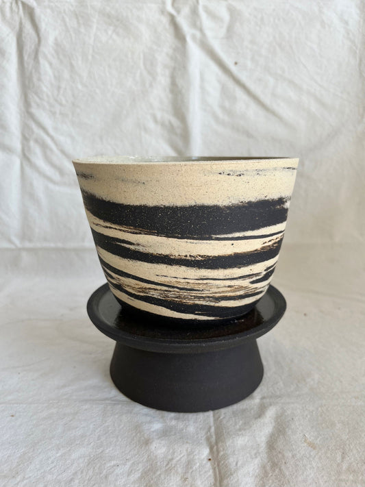 (Sale) 4 pedestal saucer set - Mipa's pots and plants