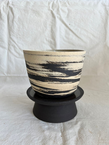 (Sale) 4 pedestal saucer set - Mipa's pots and plants